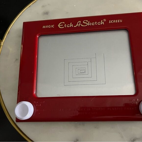 Etch A Sketch Magic Screen Red Spin Master 33700 EUC 2016 - Picture 1 of 3